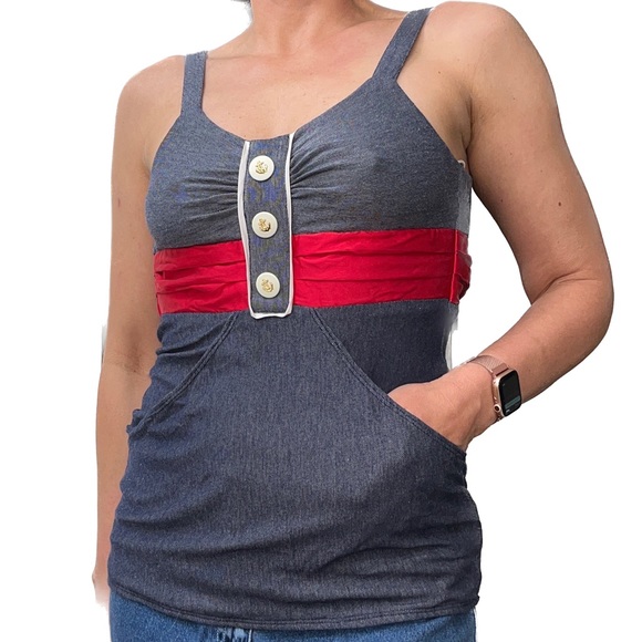 Voom - Picture 1 of 3